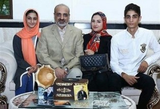 جشن تولد محمد اصفهانی در کنار پسر و ۲ دخترش+عکس