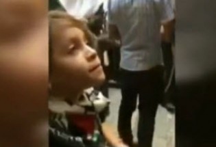 شجاعت کم‌نظیر دختربچه فلسطینی در مقابل چکمه‌پوشان اسرائیل +فیلم