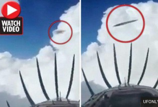 حیرت خلبان از عبور دو شیء پرنده ناشناس از مقابل هواپیما + فیلم