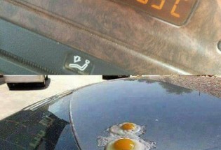 پختن تخم مرغ با دمای 53 درجه ای هوا بر روی سقف ماشین/ از روزه داری زیر چتر گرما تا دستان تاول زده رانندگان در راسک