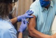 سیاه نمایی داخلی‌ها و خارجی‌ها درباره واکسیناسیون در ایران/ همه اروپایی‌ها واکسن زدند ولی دوباره کرونا می‌گیرند!