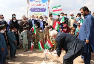 کلنگ ساخت اولین مدرسه خیرساز "بازرسان" در سیستان وبلوچستان به زمین خورد