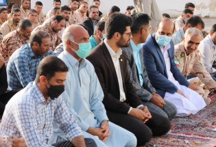 اقامه نماز عید سعید فطر در شهرستان میرجاوه  